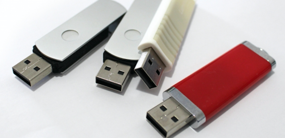 USBメモリのデータ復元方法について、注意点やおすすめサービスまで徹底解説